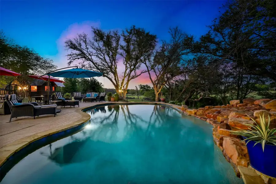 913 Southridge Rd, Salado, TX 76571 - #2