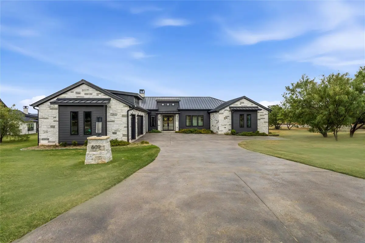 609 Paintbrush, Horseshoe Bay, TX 78657 - #1