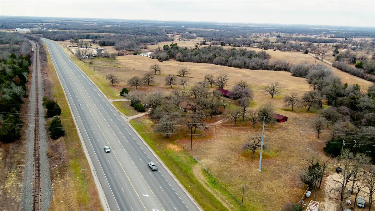 1682 W Us Highway 79, Rockdale, TX 76567 - #1