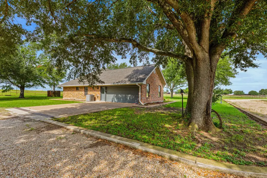 11077 County Road 440, Thorndale, TX 76577 - #3