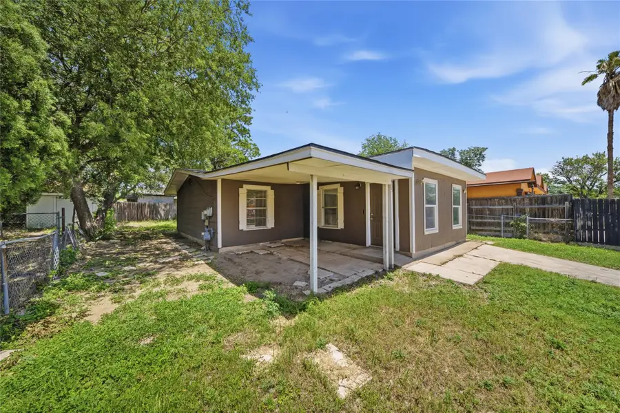 5435 Painted Horse St, San Antonio, TX 78242 - #2