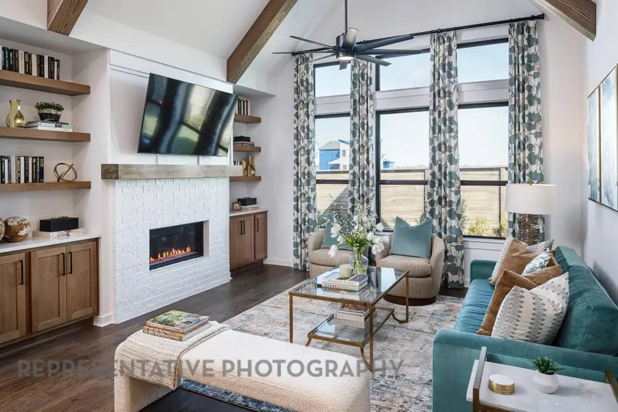 9212 Boathouse Dr, Austin, TX 78744 - #3