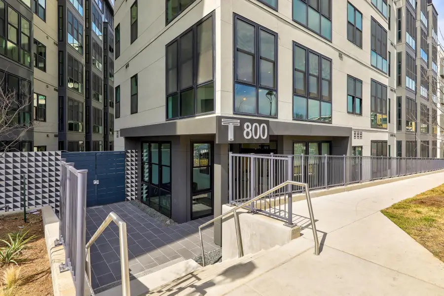 800 Embassy Dr #305, Austin, TX 78702 - #2