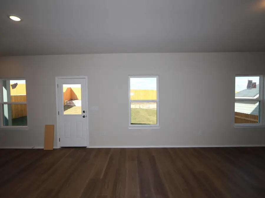 12300 Dillon Falls Dr, Austin, TX 78747 - Image #3