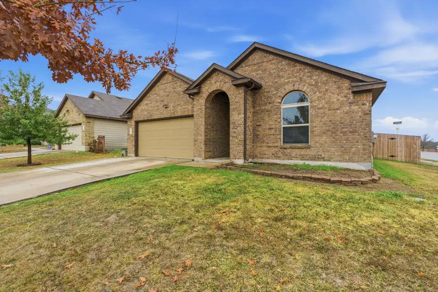114 Painted Desert Ln, Buda, TX 78610 - Image #2