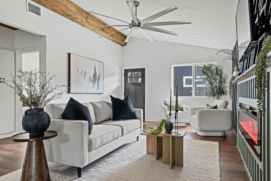 1006 Cherico #1 St, Austin, TX 78702 - #3