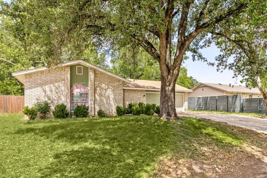 2412 E Stassney Ln, Austin, TX 78744 - #2