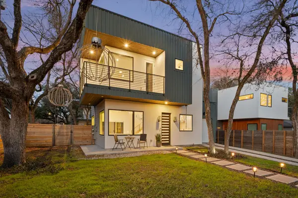 910 Nalide St #B, Austin, TX 78745