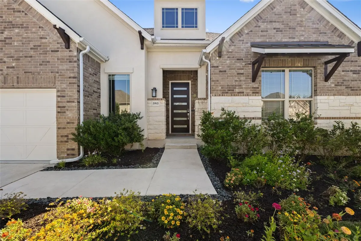 20621 Lukes Cv, Pflugerville, TX 78660 - #1