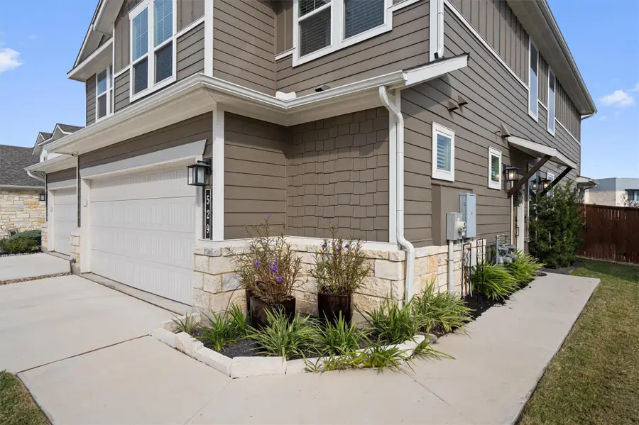 529 Peace Dr, Liberty Hill, TX 78642 - Image #2