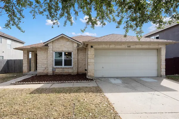 1602 Candlelight Dr, Leander, TX 78641
