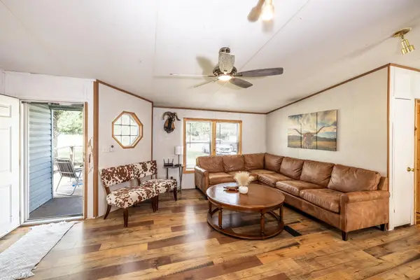 4771 County Road 228, Gonzales, TX 78629