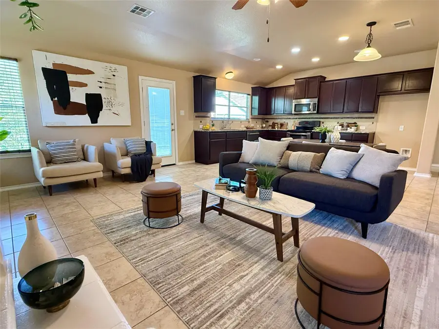 264 Serene Holw, Buda, TX 78610 - Image #2