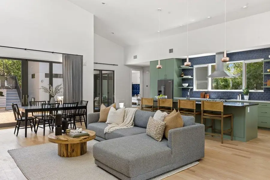 5011 Shoal Creek Blvd, Austin, TX 78756 - #2