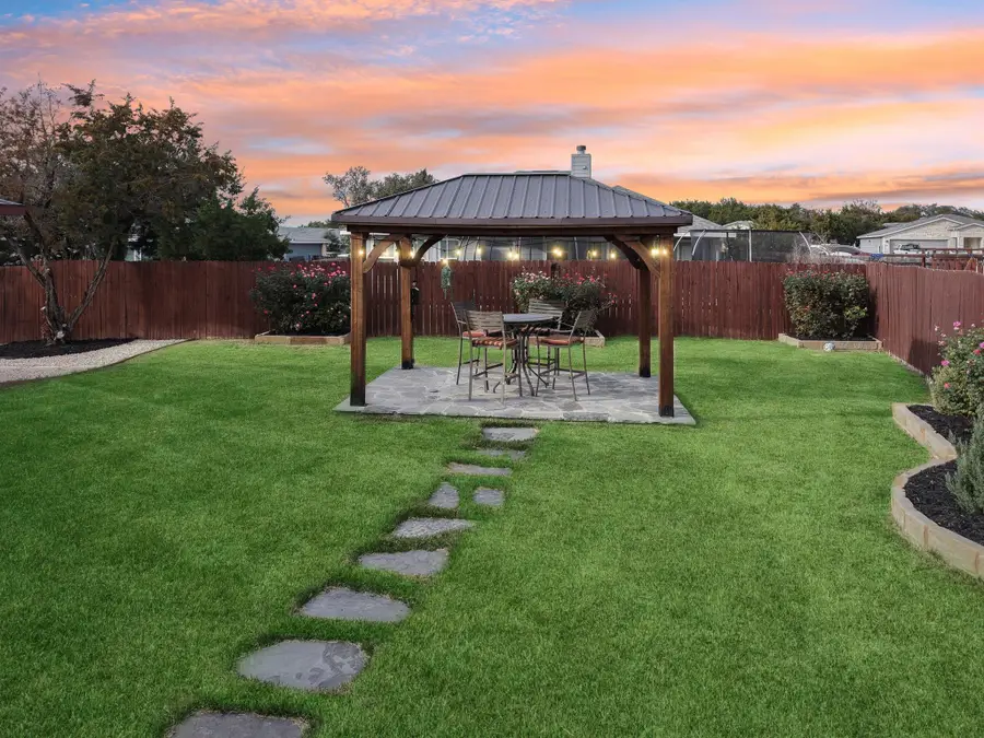 1909 Omaha Dr, Lago Vista, TX 78645 - Image #2