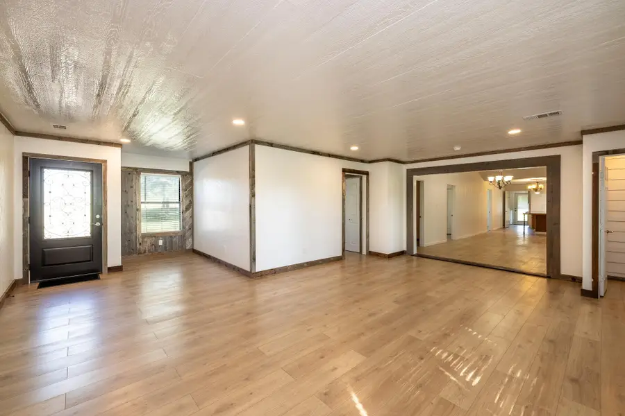 1229 State Highway 304 Highway, Gonzales, TX 78629 - Image #3