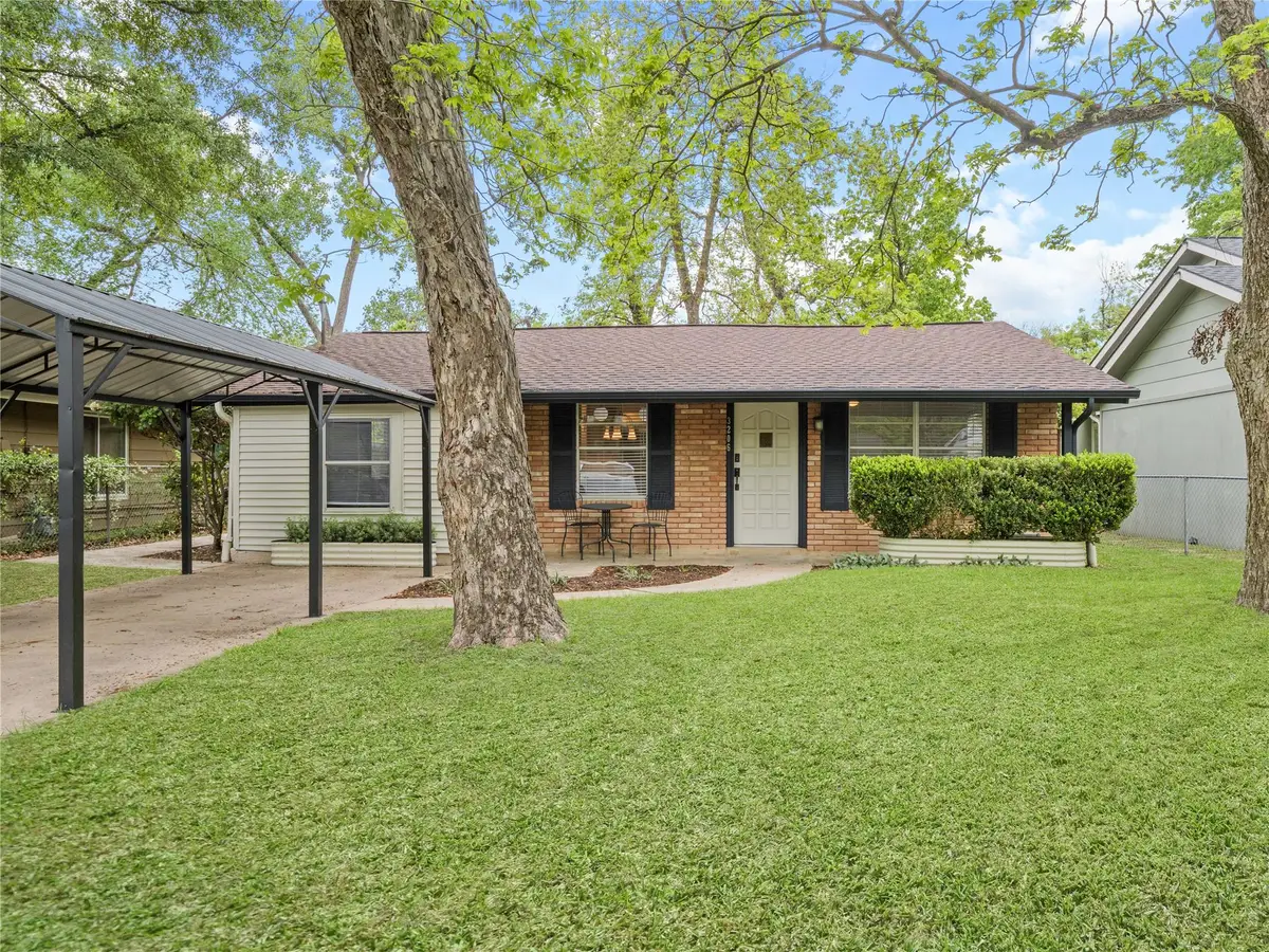 3206 Goodwin Ave, Austin, TX 78702 - #1