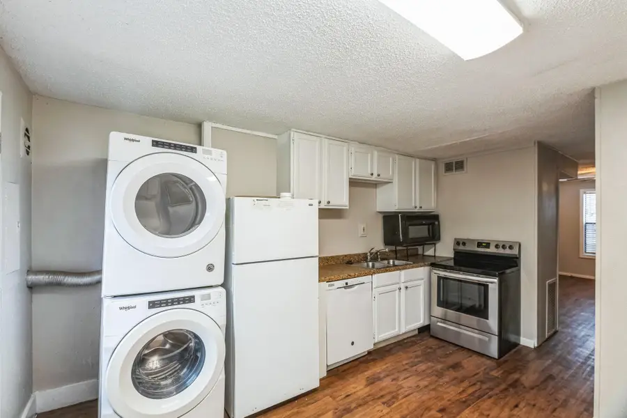 20600 Bonanza St, Lago Vista, TX 78645 - Image #3