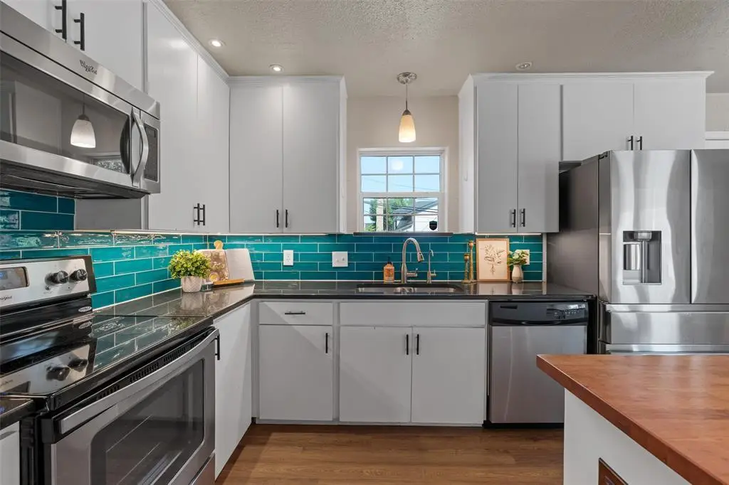 8601 Putnam Dr, Austin, TX 78757 - Image #1