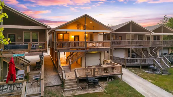 198 River Villas Ct #3, New Braunfels, TX 78132