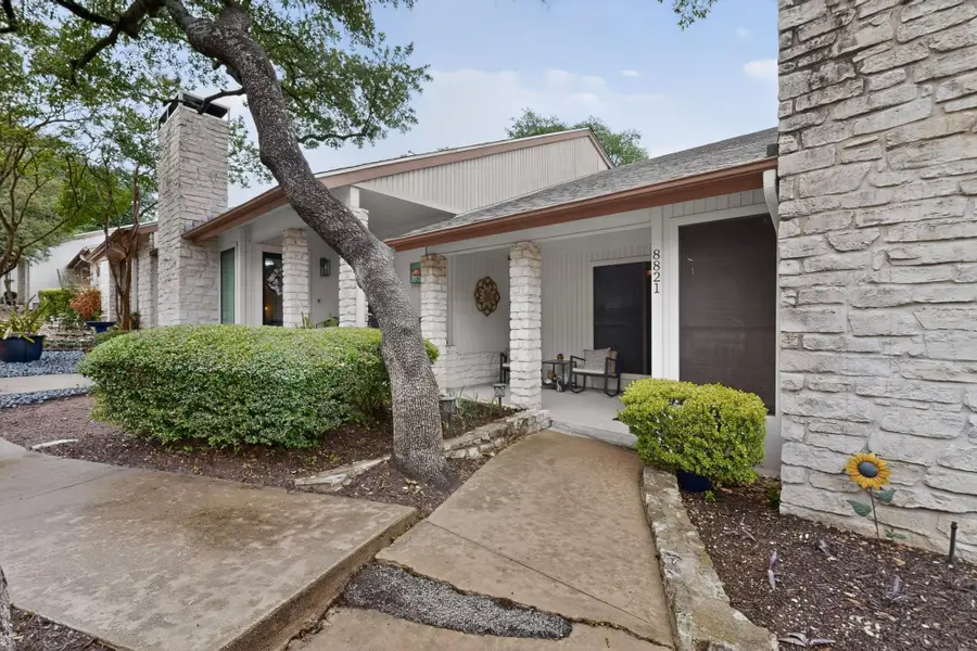 8821 Honeysuckle Trl W, Austin, TX 78759 - #3