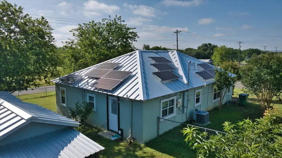 209 E Houston St, Llano, TX 78643 - #3