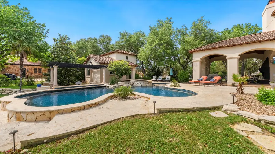 201 Costa Bella Dr, Austin, TX 78734 - #3