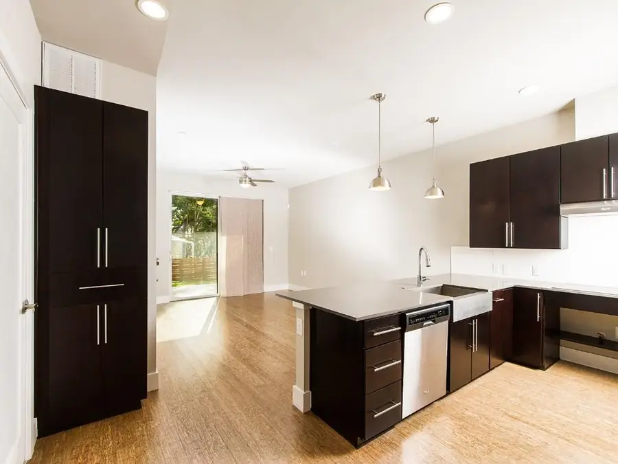 2804 Treble Ln #902, Austin, TX 78704 - #2