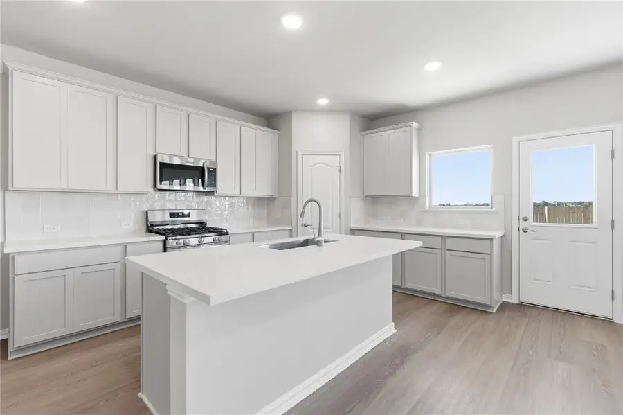 13700 Tucker Hedge Pass, Elgin, TX 78621 - Image #3