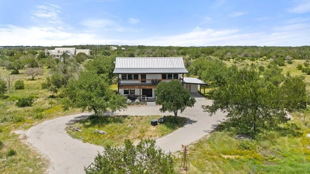 784 River View Dr, Johnson City, TX 78636 - #1