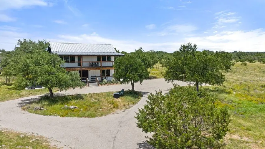 784 River View Dr, Johnson City, TX 78636 - #2