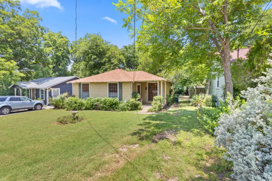 3704 Cherrywood Rd, Austin, TX 78722 - #3