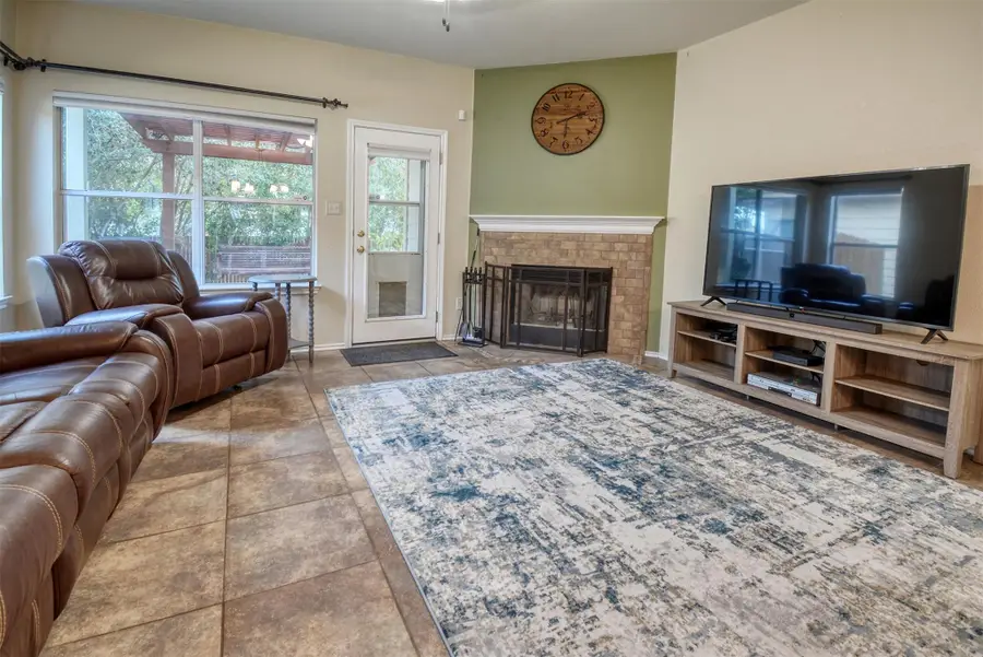 9405 Brandts Wood St, Austin, TX 78744 - #3