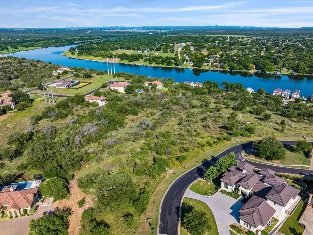 902 Esperanza Dr, Marble Falls, TX 78654 - #1