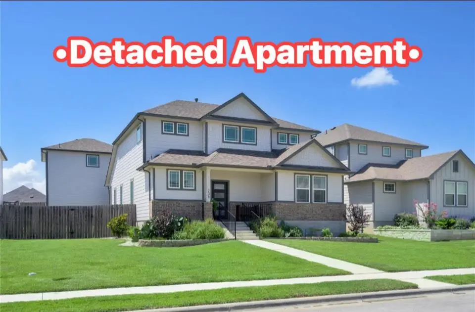 208 Garner Dr, Kyle, TX 78640 - #1