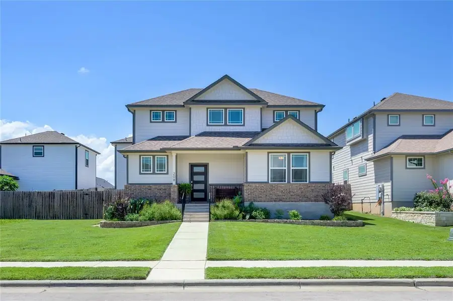 208 Garner Dr, Kyle, TX 78640 - #2