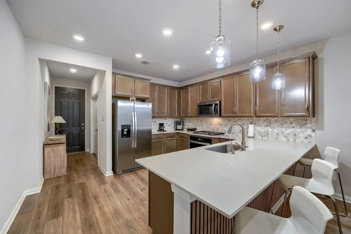 511 Palo Brea Loop, Hutto, TX 78634 - #1