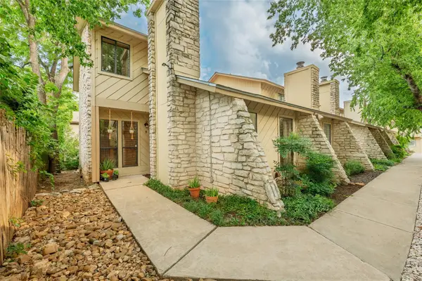 2500 Enfield Rd #9, Austin, TX 78703