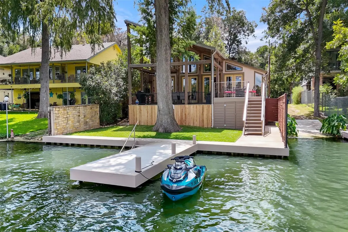247 Satterfield Rd, New Braunfels, TX 78130 - #1