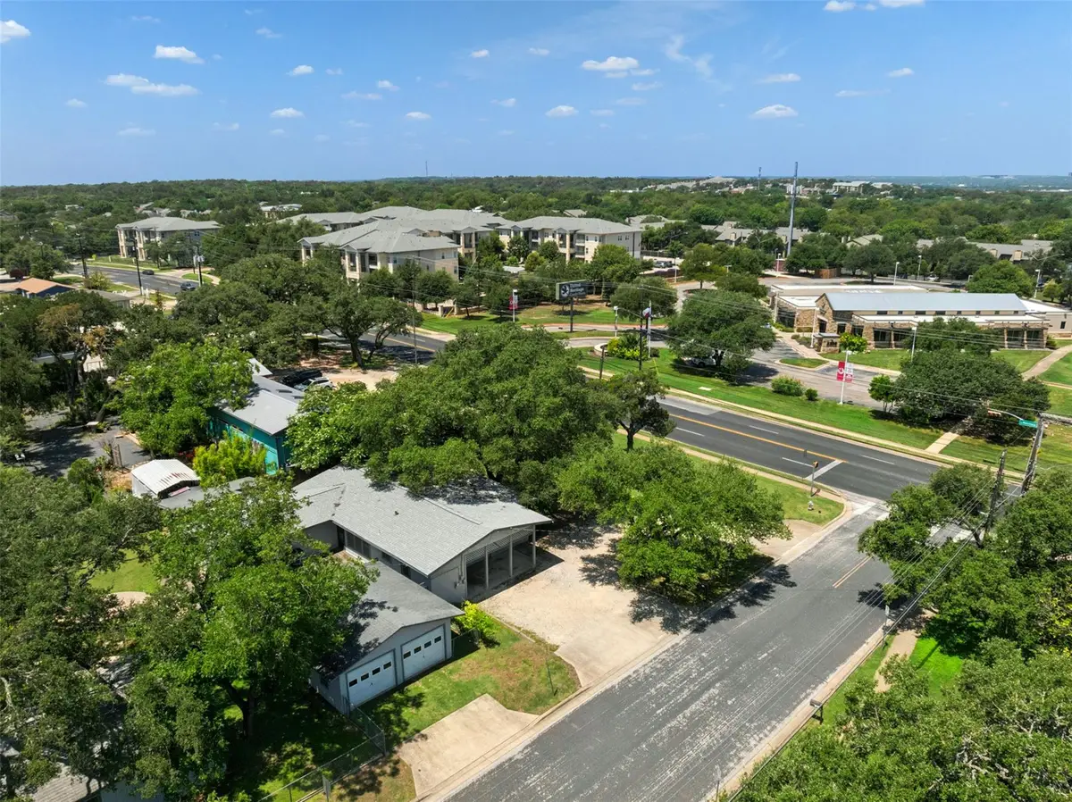 6401 Menchaca Rd, Austin, TX 78745 - #1