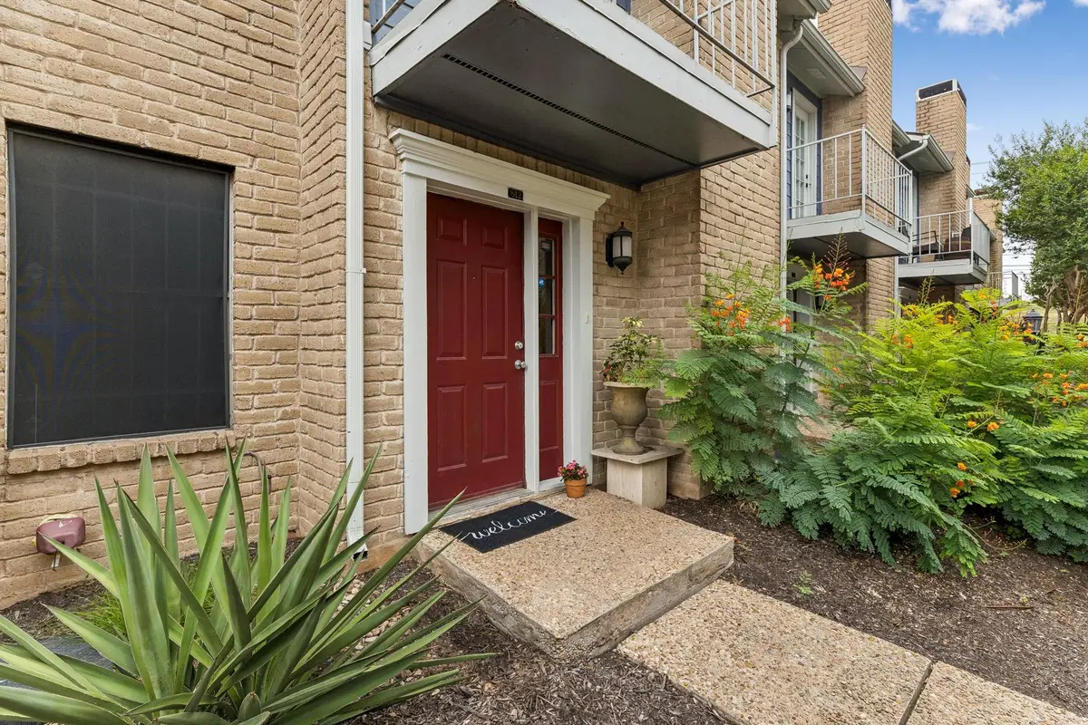 842 Banister Ln, Austin, TX 78704 - #1