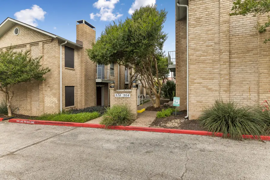 842 Banister Ln, Austin, TX 78704 - #2