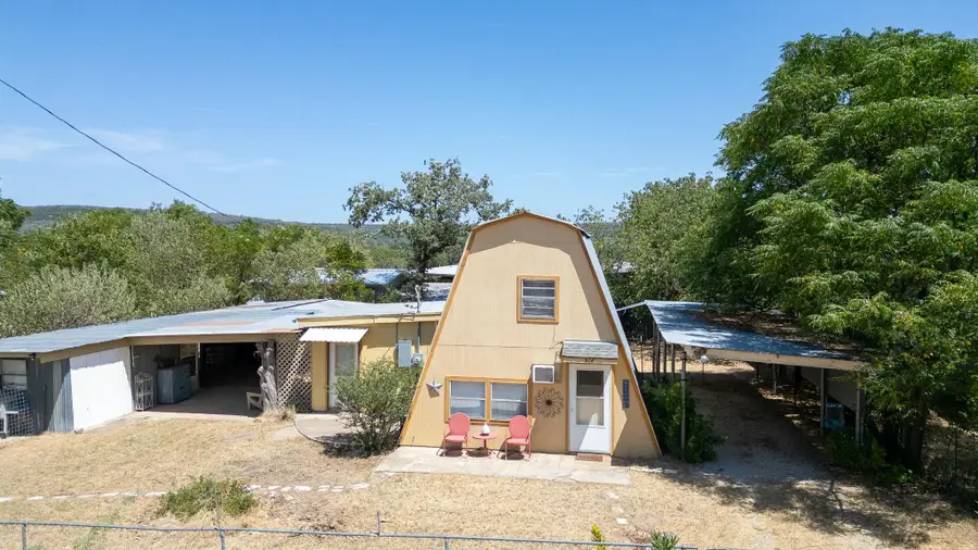 916 Apache Dr, Burnet, TX 78611 - #3