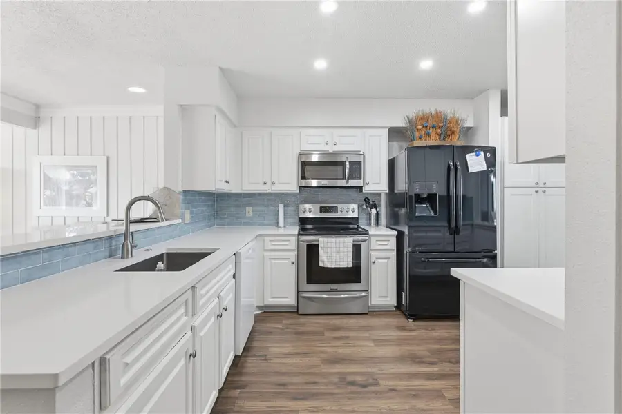 113 World Of Tennis Sq, Lakeway, TX 78738 - #2