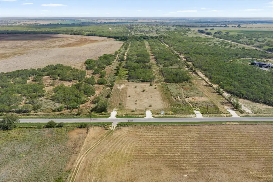 3624 County Road 304, Jourdanton, TX 78026 - #2