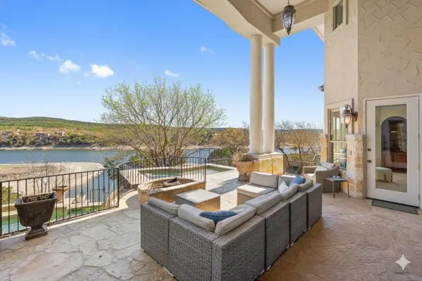 17912 Crystal Cv, Jonestown, TX 78645