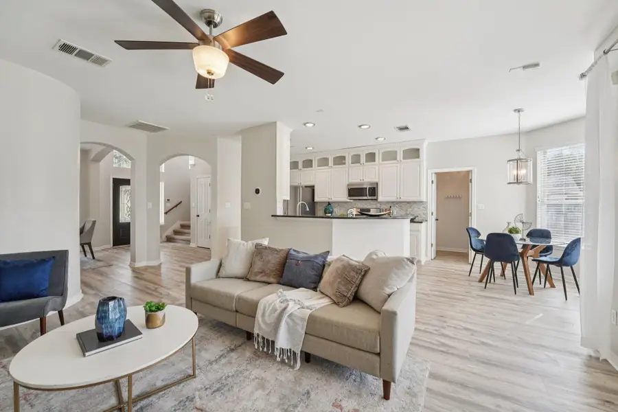 4103 Hidden View Ct, Round Rock, TX 78665 - Image #2