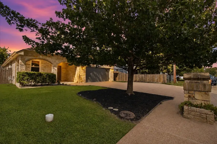 2806 Prado St, Austin, TX 78702 - #2