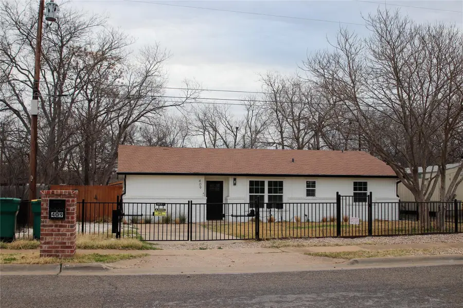 409 Avenue R, Marble Falls, TX 78654 - #2
