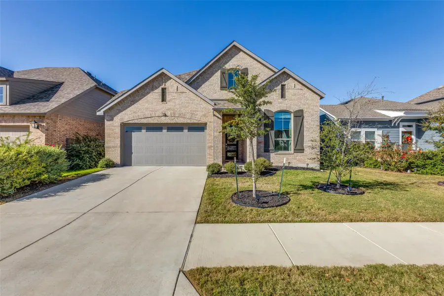 409 Mangold Dr, Hutto, TX 78634 - Image #2